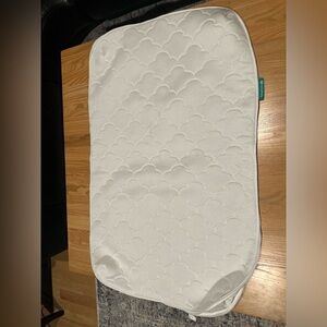 Quilted Baby Changing Pad with Cloud Design